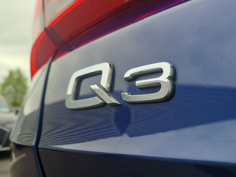 More views of Audi Q3