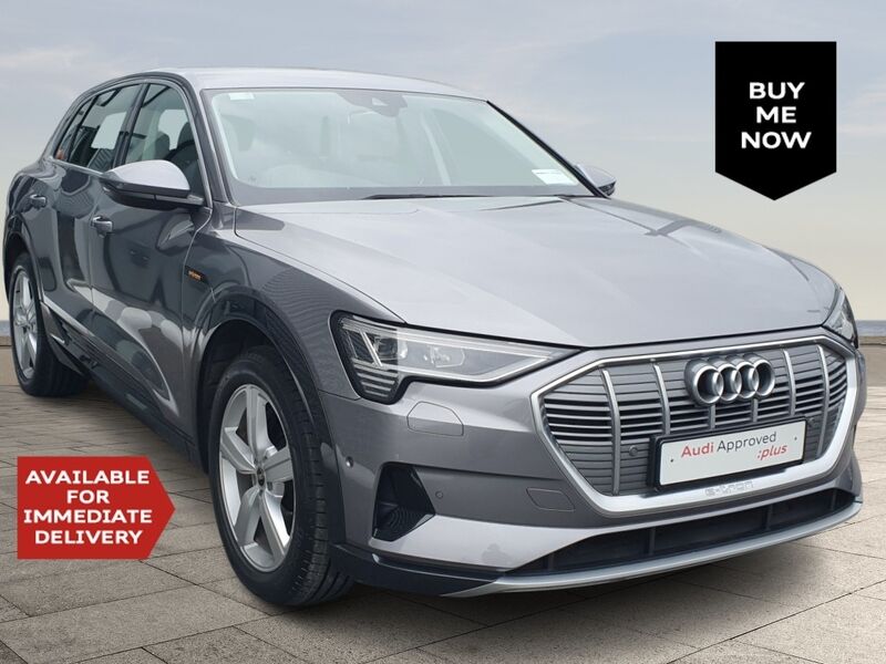 More views of Audi E-Tron