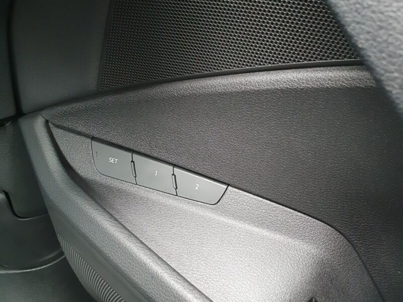 More views of Audi E-Tron