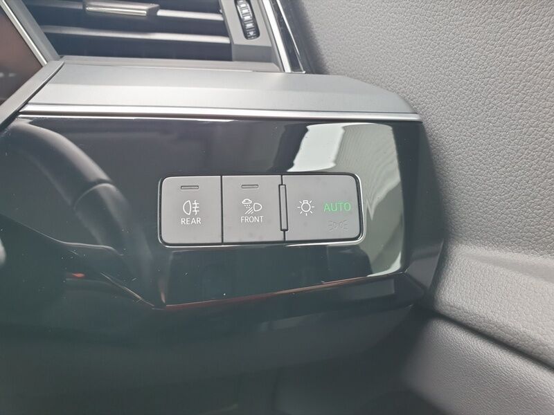 More views of Audi E-Tron