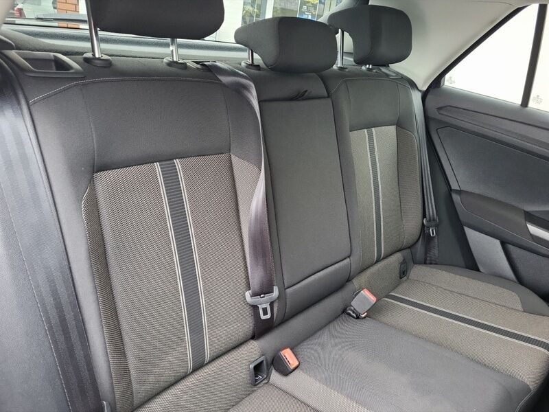 More views of Volkswagen T-Roc