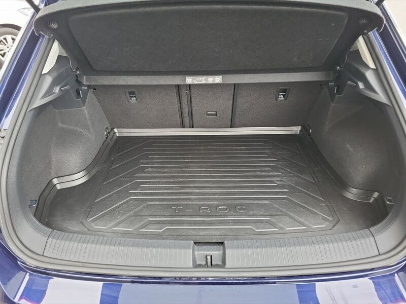 More views of Volkswagen T-Roc