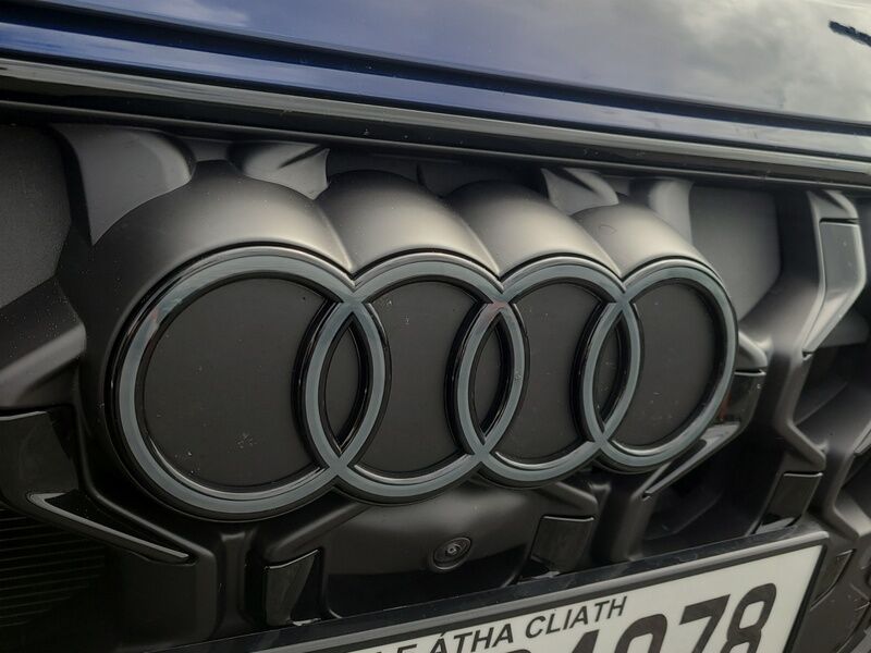 More views of Audi Q5