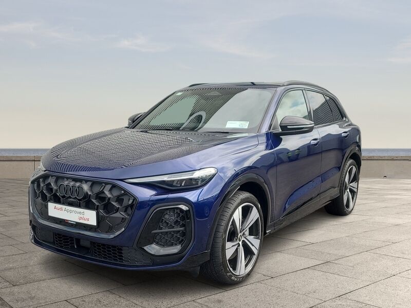 More views of Audi Q5