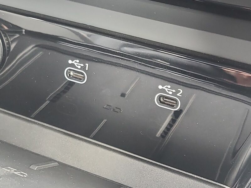 More views of Audi Q5