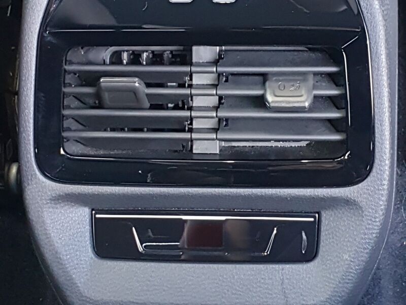 More views of Volkswagen ID.5