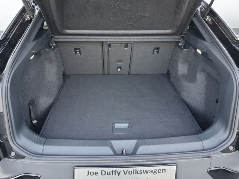 More views of Volkswagen ID.5