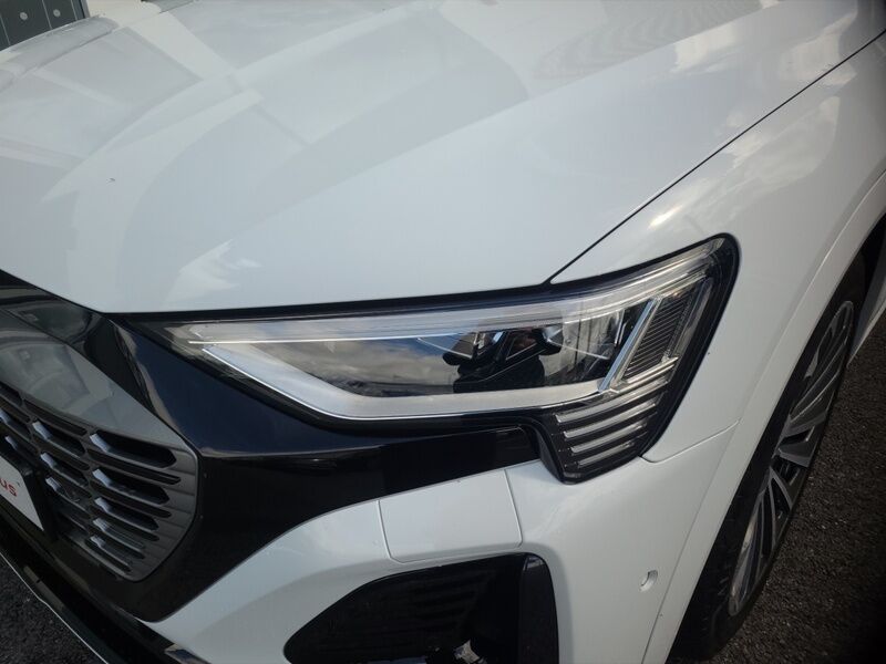 More views of Audi Q8 e-tron