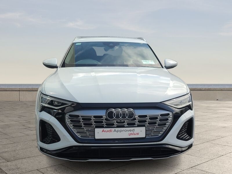 More views of Audi Q8 e-tron