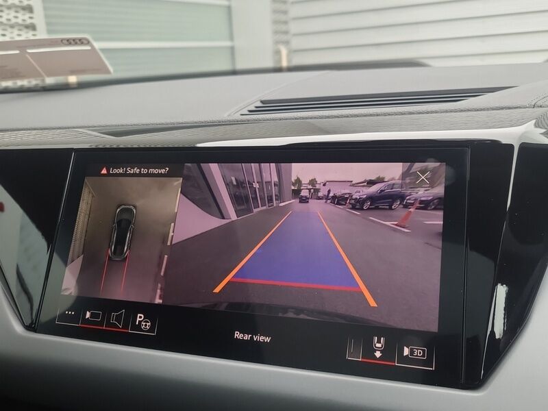 More views of Audi e-tron GT quattro