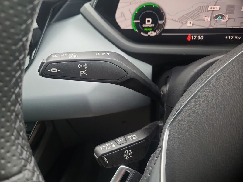 More views of Audi e-tron GT quattro