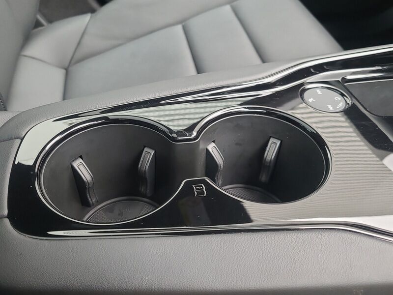 More views of Audi e-tron GT quattro