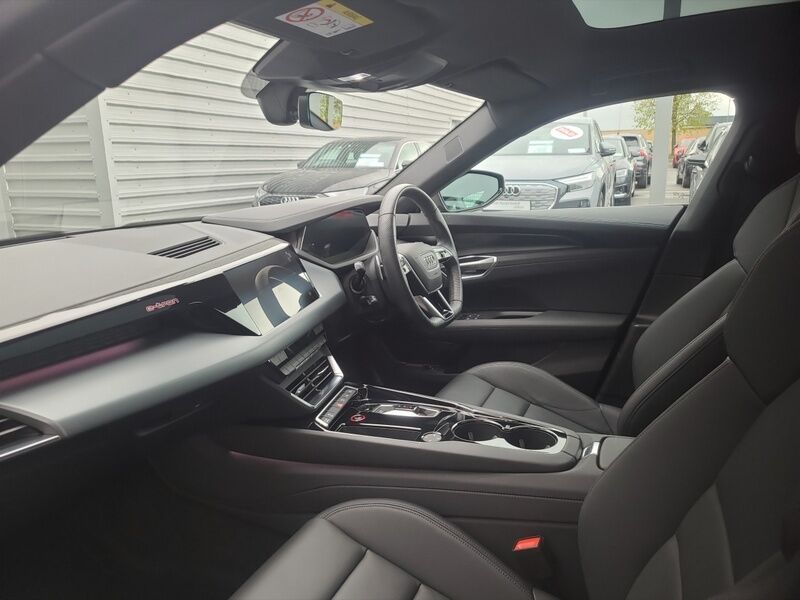 More views of Audi e-tron GT quattro
