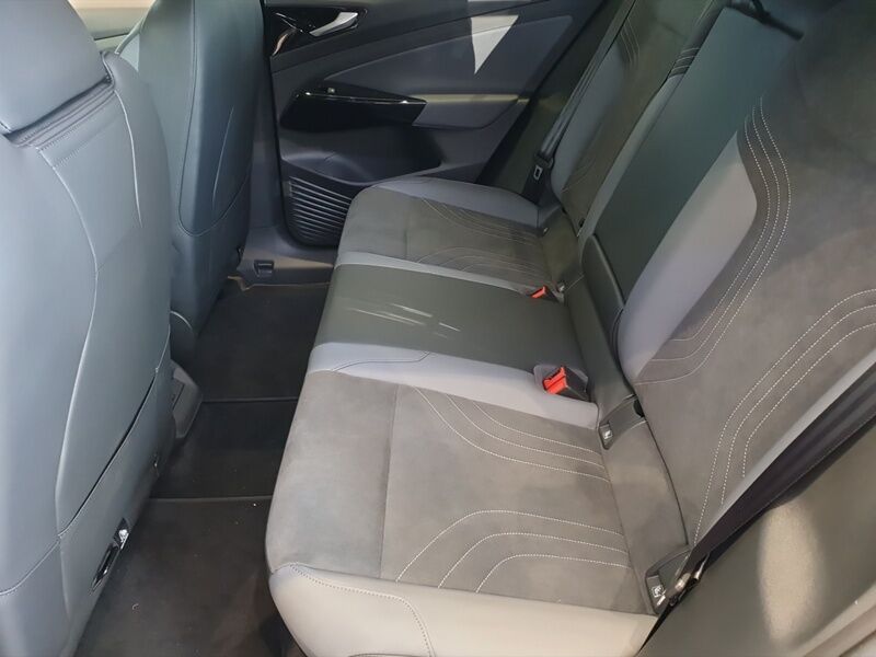 More views of Volkswagen ID.4