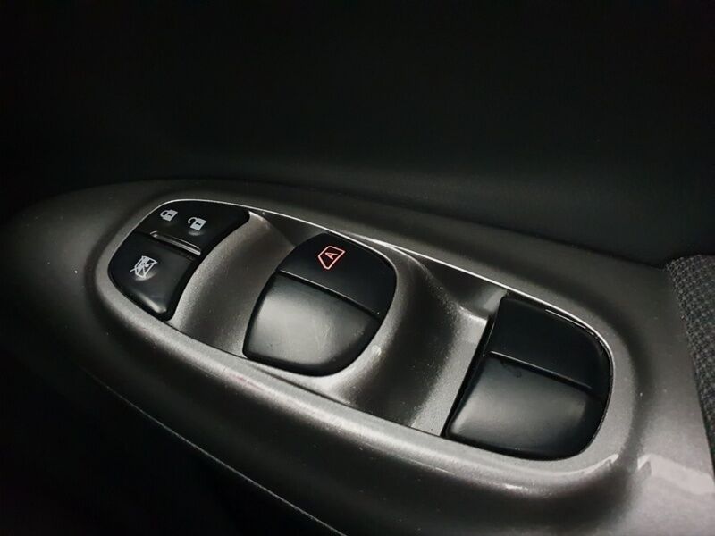 More views of Nissan Juke