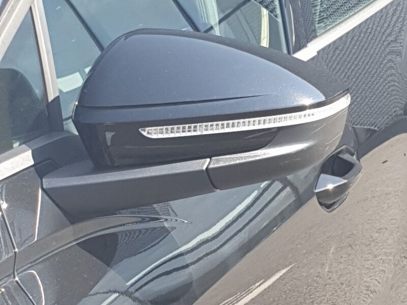 More views of Audi Q4 E-tron