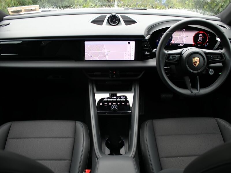 More views of Porsche Macan