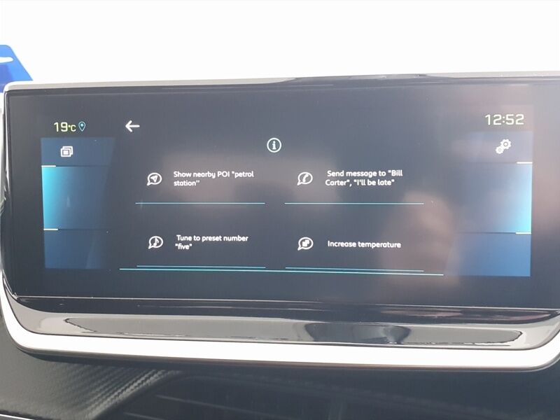 More views of Peugeot 2008