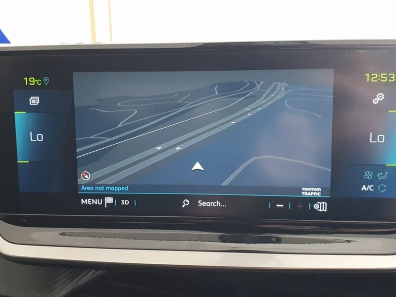 More views of Peugeot 2008