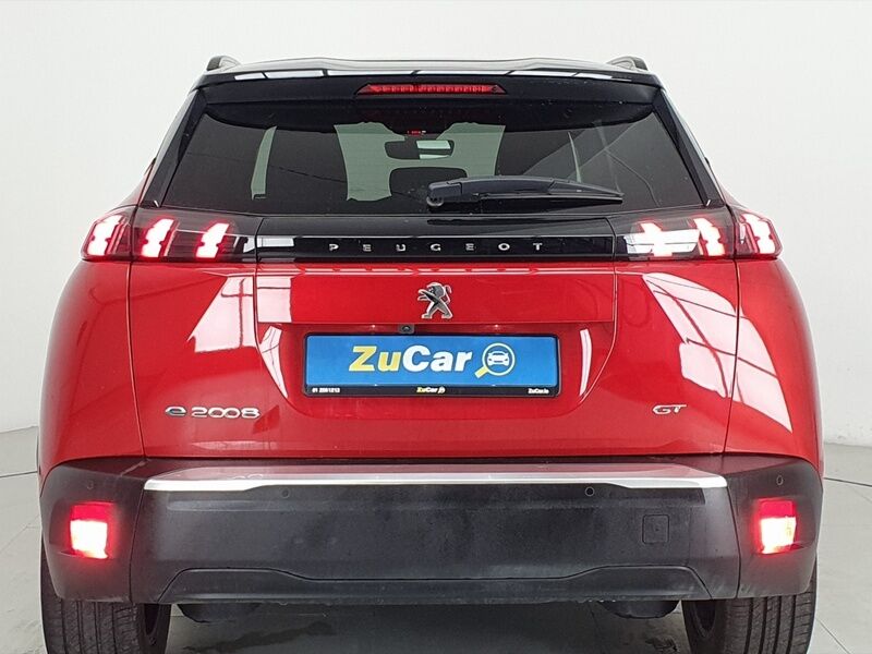 More views of Peugeot 2008