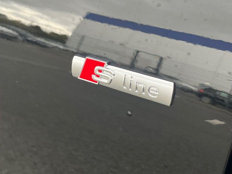 More views of Audi A6 Avant e-tron