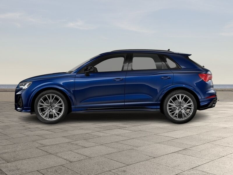 More views of Audi Q3