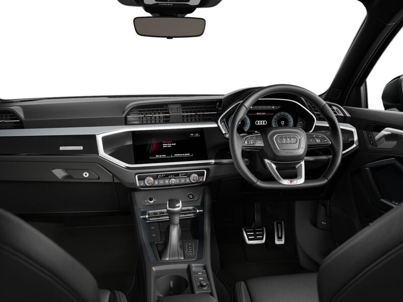 More views of Audi Q3