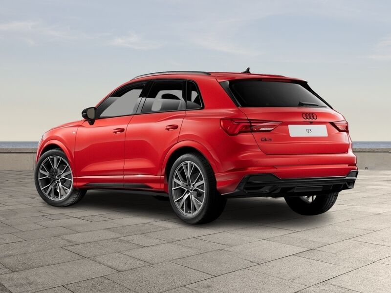 More views of Audi Q3