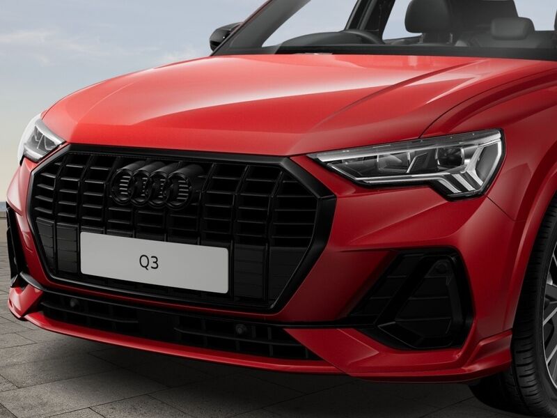 More views of Audi Q3