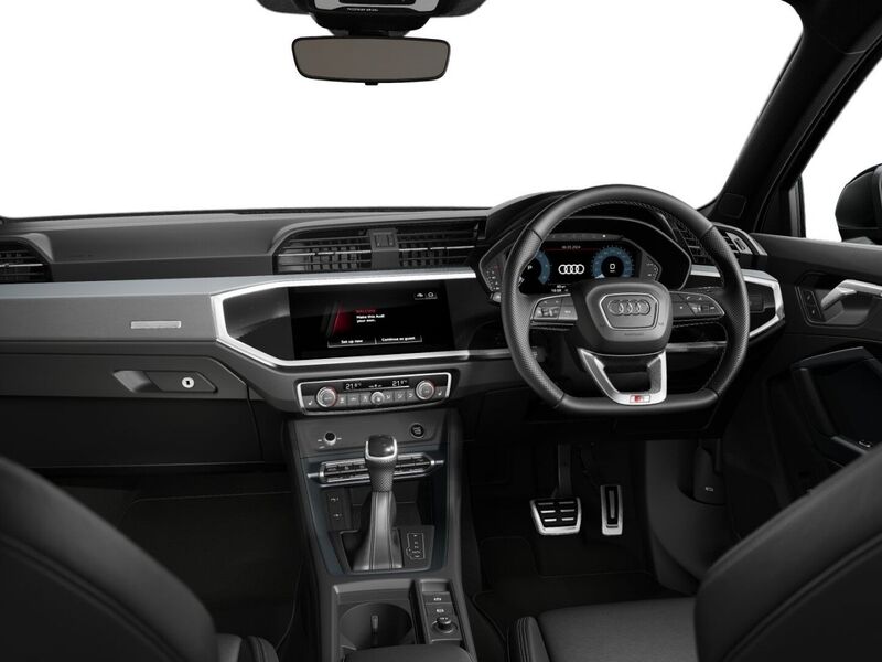 More views of Audi Q3