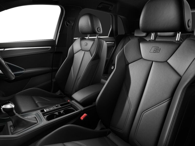 More views of Audi Q3