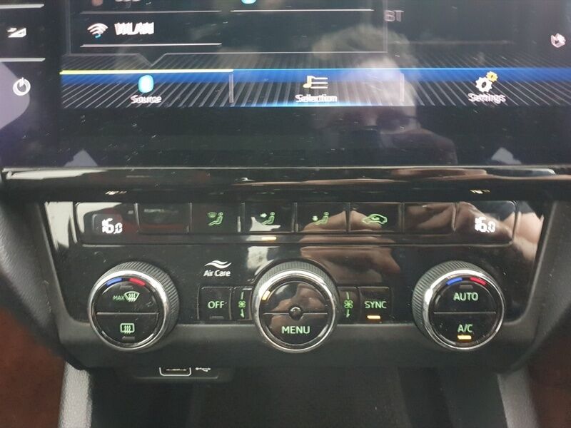 More views of Skoda Octavia
