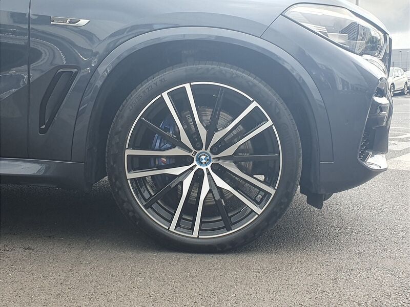 More views of BMW X5