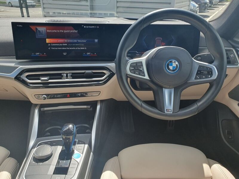 More views of BMW i4