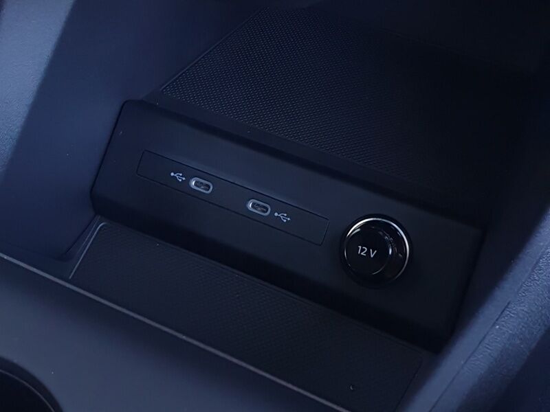 More views of Audi Q4 E-tron