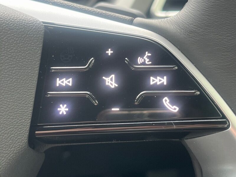 More views of Audi Q4 E-tron