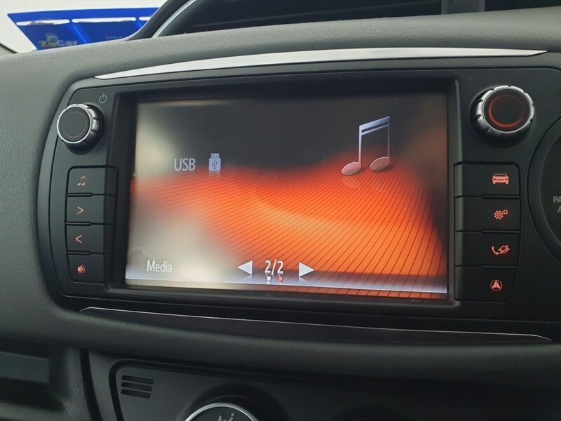 More views of Toyota Yaris