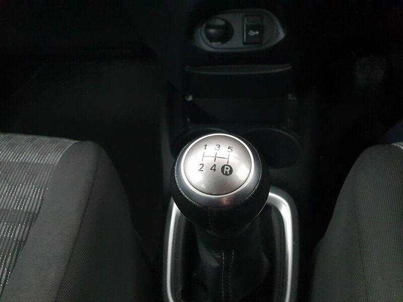 More views of Toyota Yaris