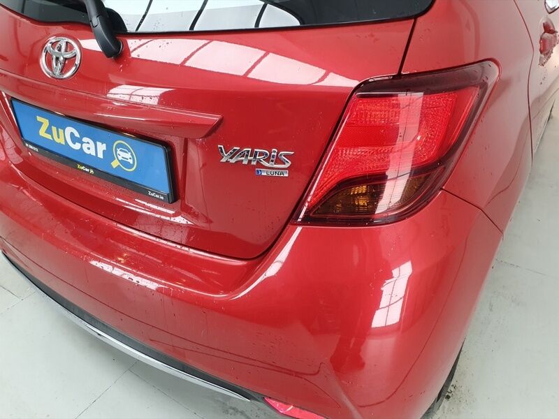 More views of Toyota Yaris