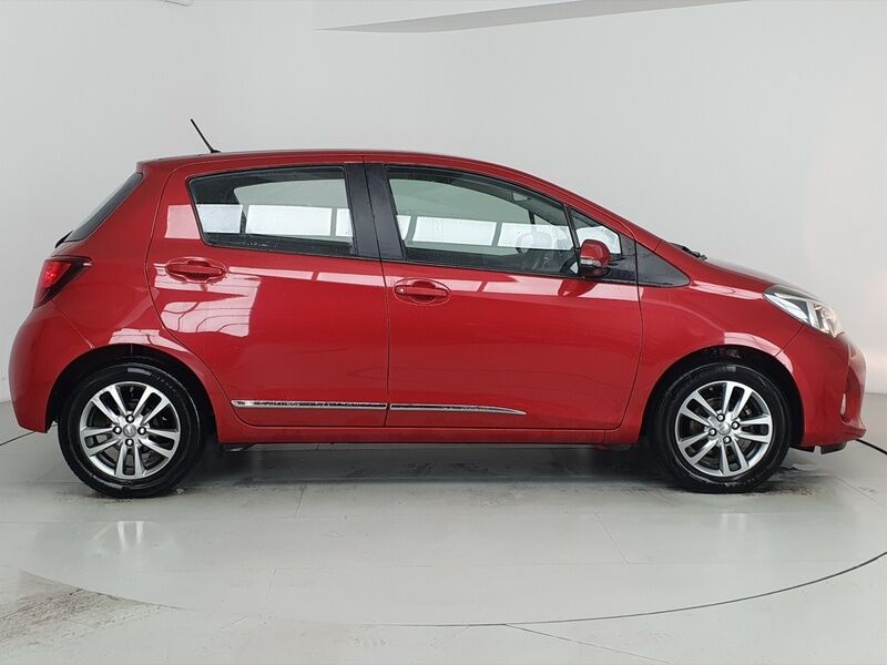 More views of Toyota Yaris