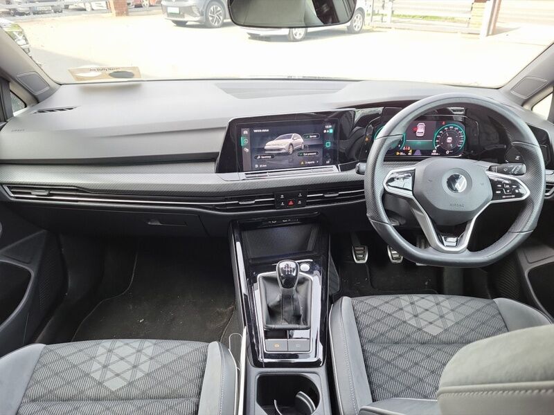 More views of Volkswagen Golf