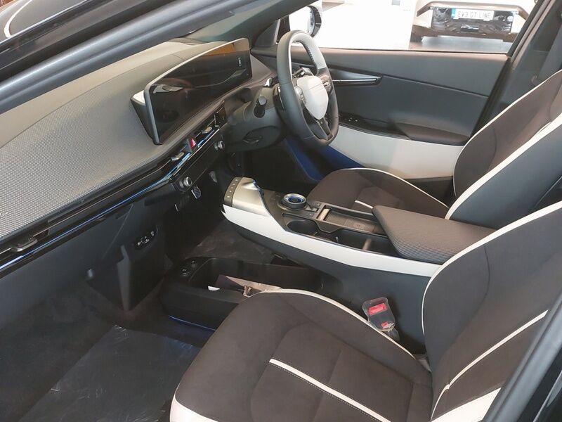 More views of Kia EV6