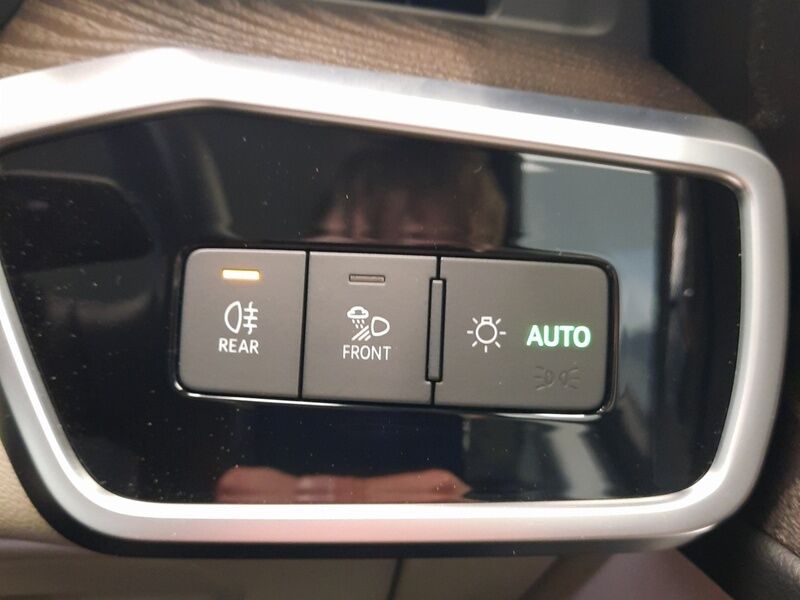 More views of Audi A6 Avant