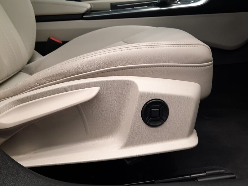 More views of Audi A6 Avant