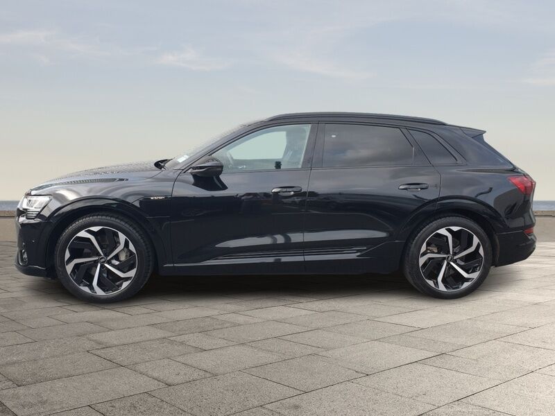 More views of Audi E-Tron