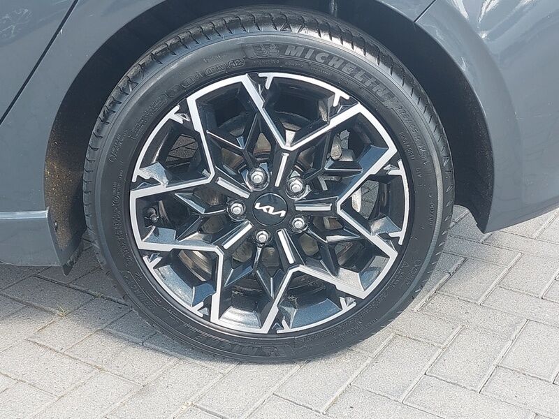 More views of Kia Ceed
