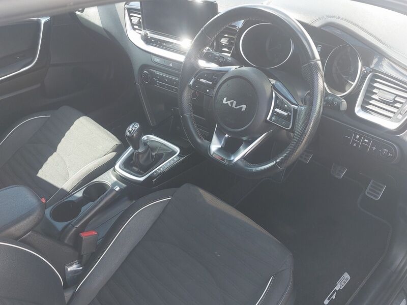 More views of Kia Ceed