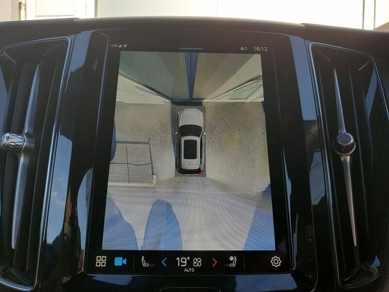 More views of Volvo XC60