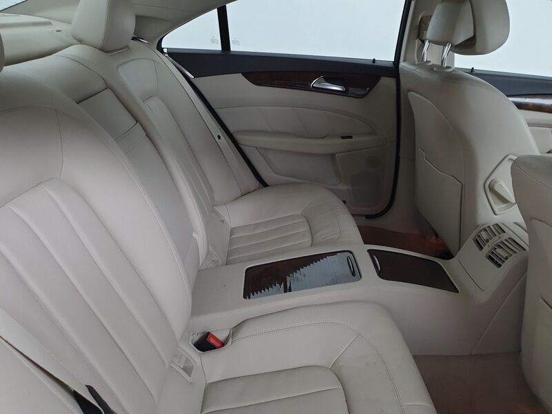 More views of Mercedes-Benz CLS-Class