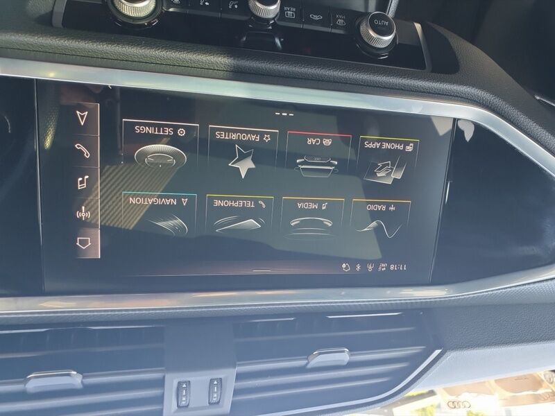 More views of Audi Q3